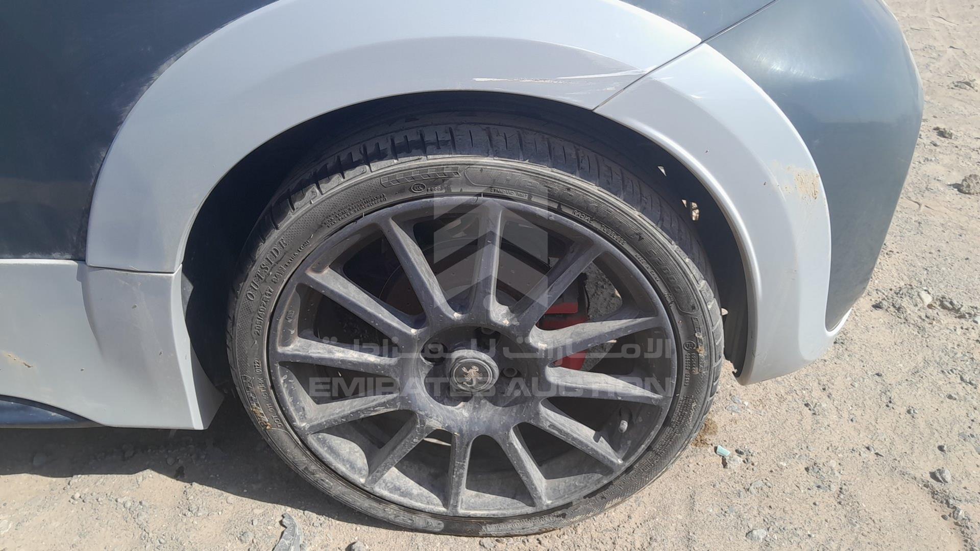 2020 FIAT ABARTH VIN: ZFABFLEH2LJD90566