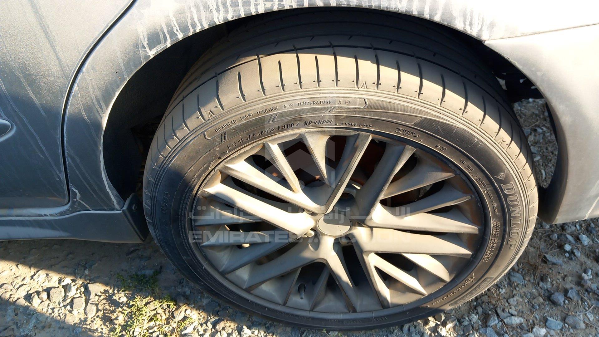2001 INFINITI I 30 VIN: JNKCA31A41T009852