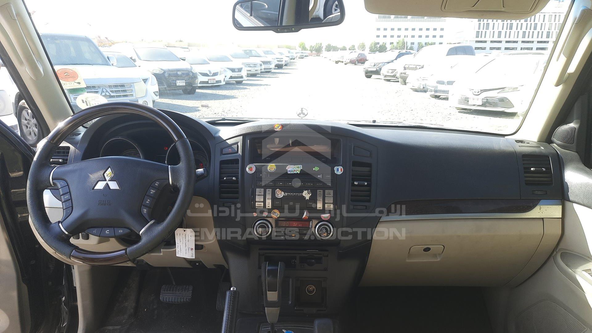 2011 MITSUBISHI PAJERO VIN: JMYLRV95WBJ707286