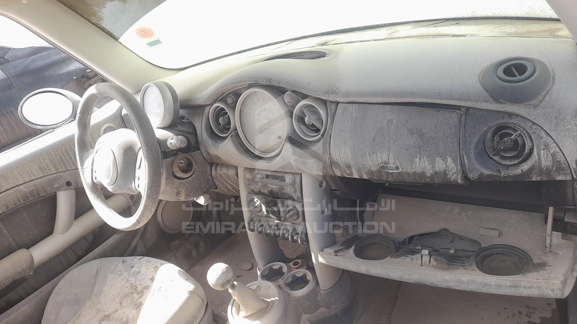 2004 MINI COOPER VIN: WMWRE31064TD12398