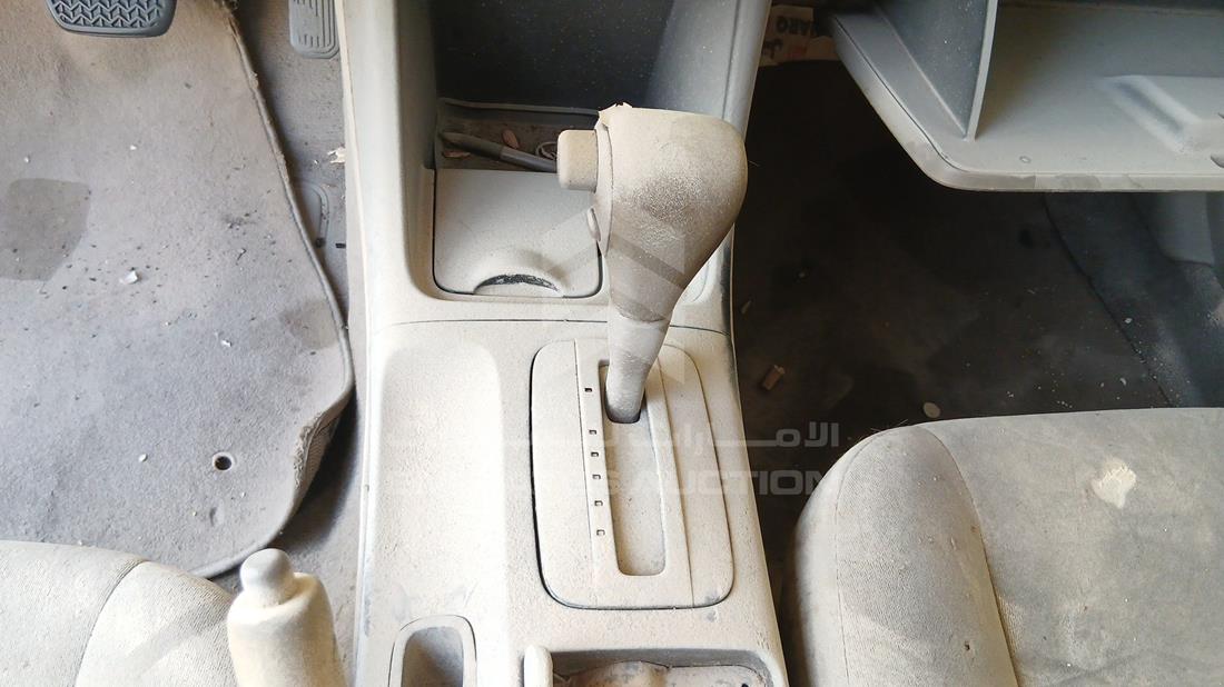 2004 Toyota Camry — Gear View — Photo 17