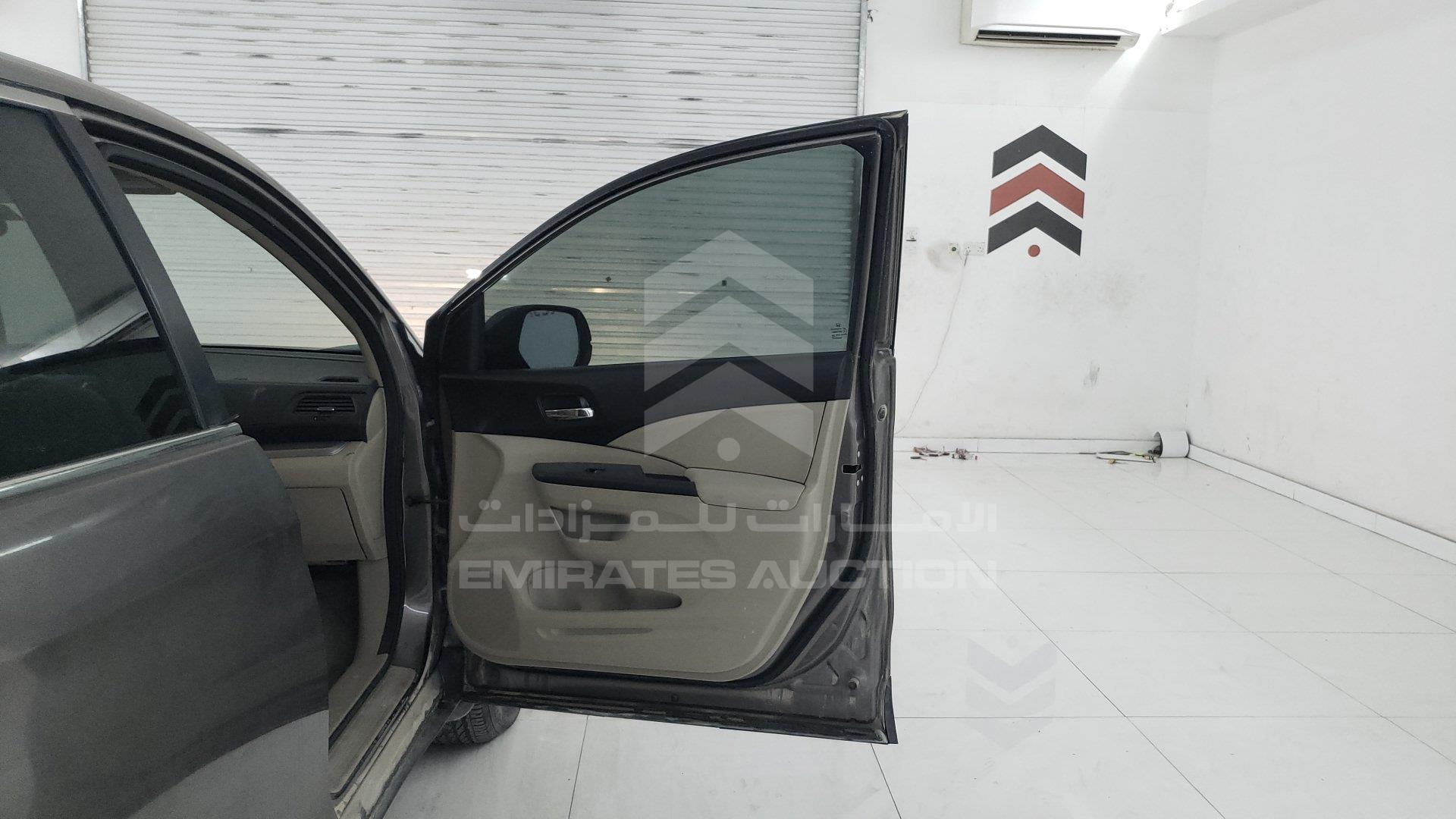 5J6RM3836FL701056 - 2015 Honda CRV - #354256