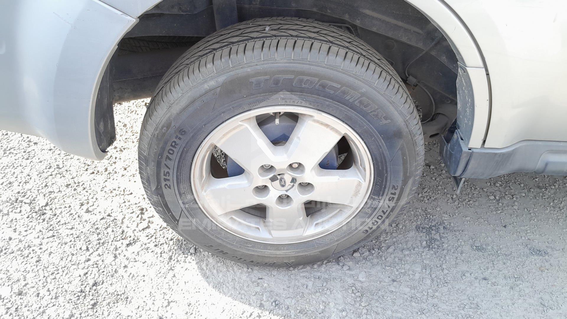 2010 FORD ESCAPE VIN: 1FMCU9CG1AKC12731
