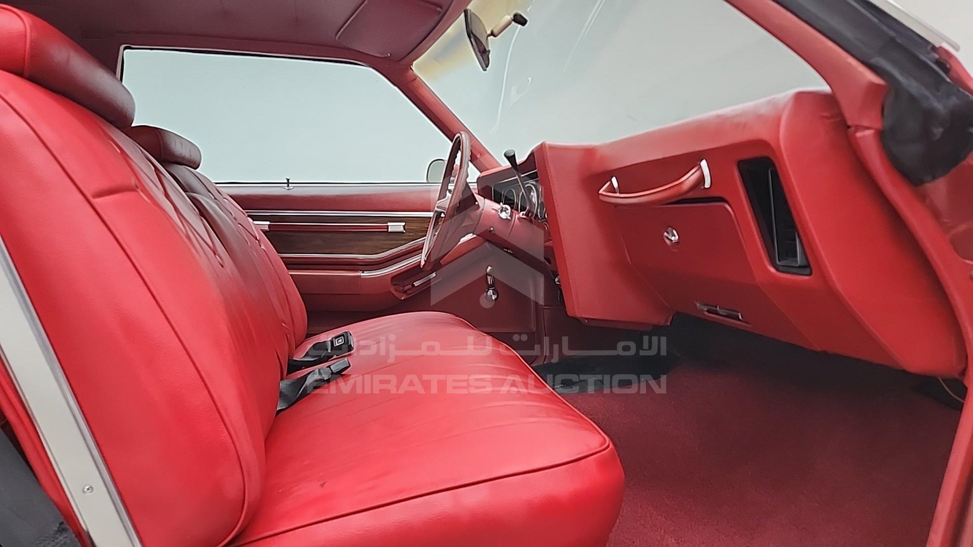 1977 PONTIAC GRAND PRIX VIN: 2J57Y7A197595