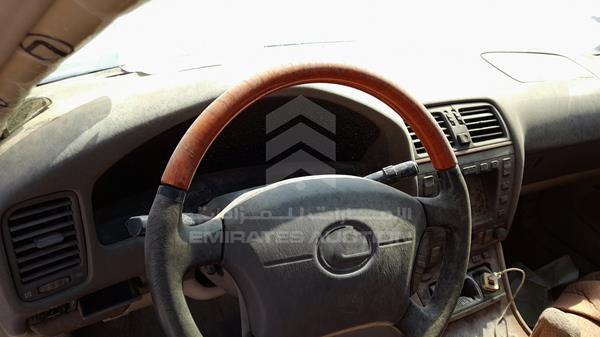 Lexus LS400 1998 JT8BH28F7W0136607 Image 9