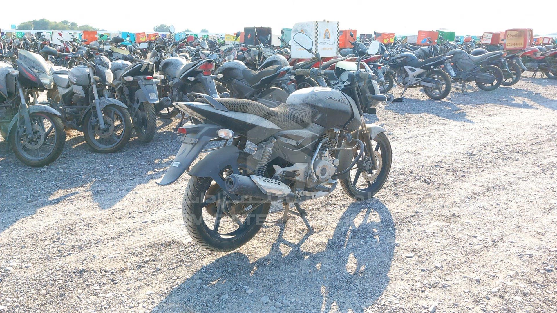 2014 BAJAJ 150 CC VIN: MD2A11CZ7DCJ65205