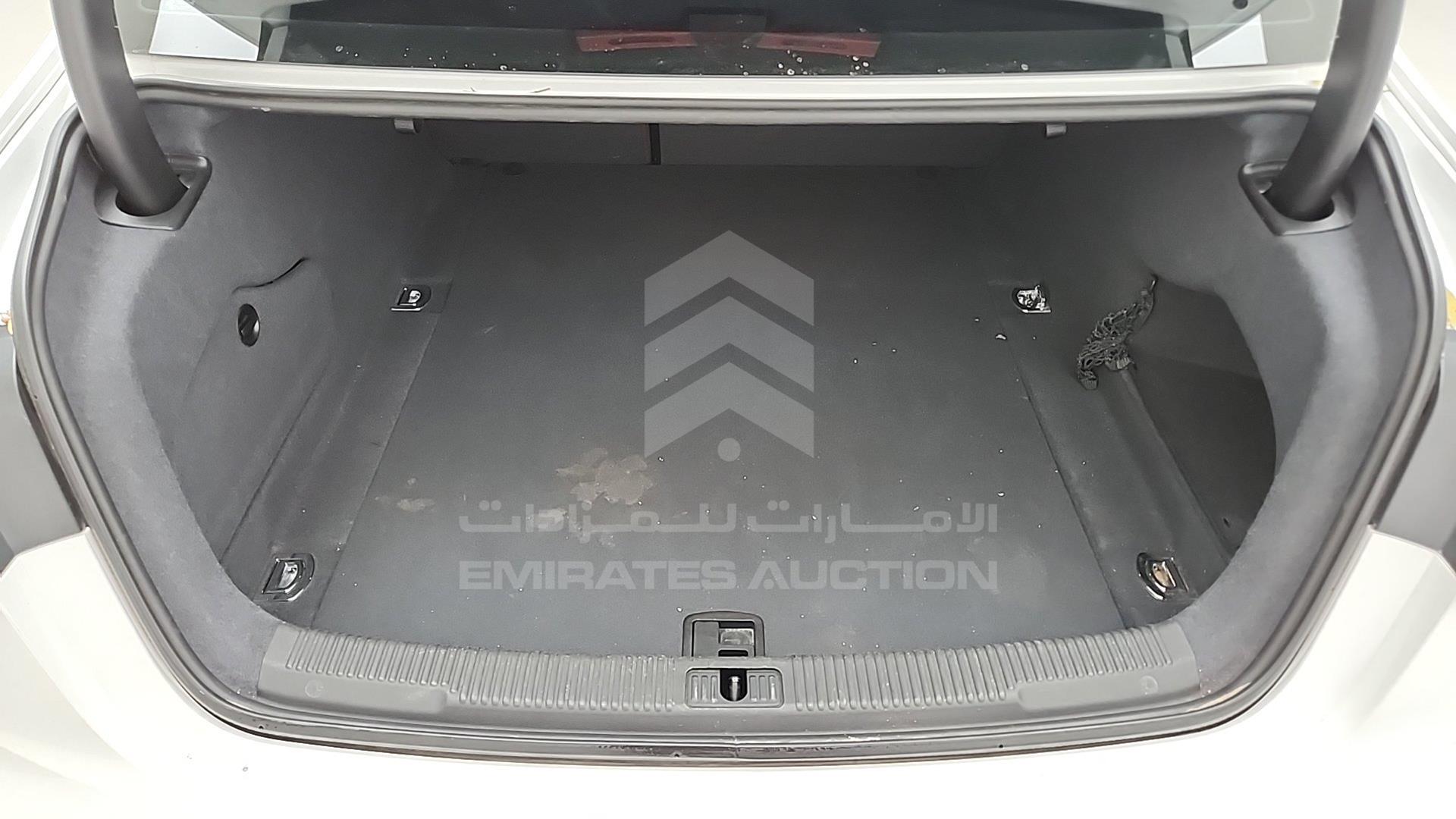 2012 AUDI A6 VIN: WAUBHC4G8CN058050
