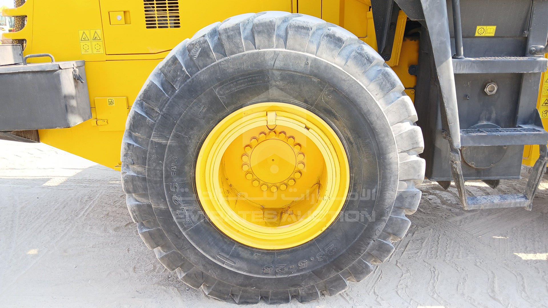 2009 KOMATSU WA380-3 VIN: KMTWA031C01054650