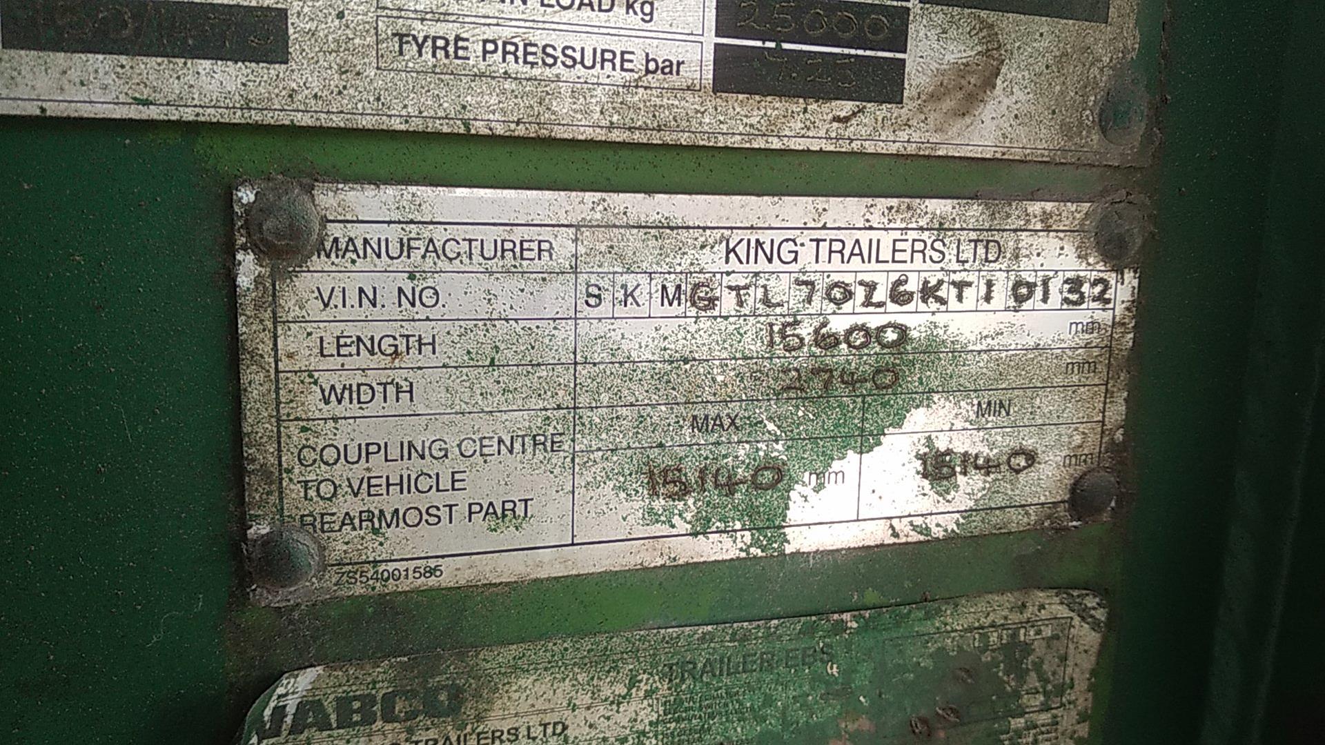 2005 LOW BED 3 AXLES VIN: SKMGTL70Z6KT10132