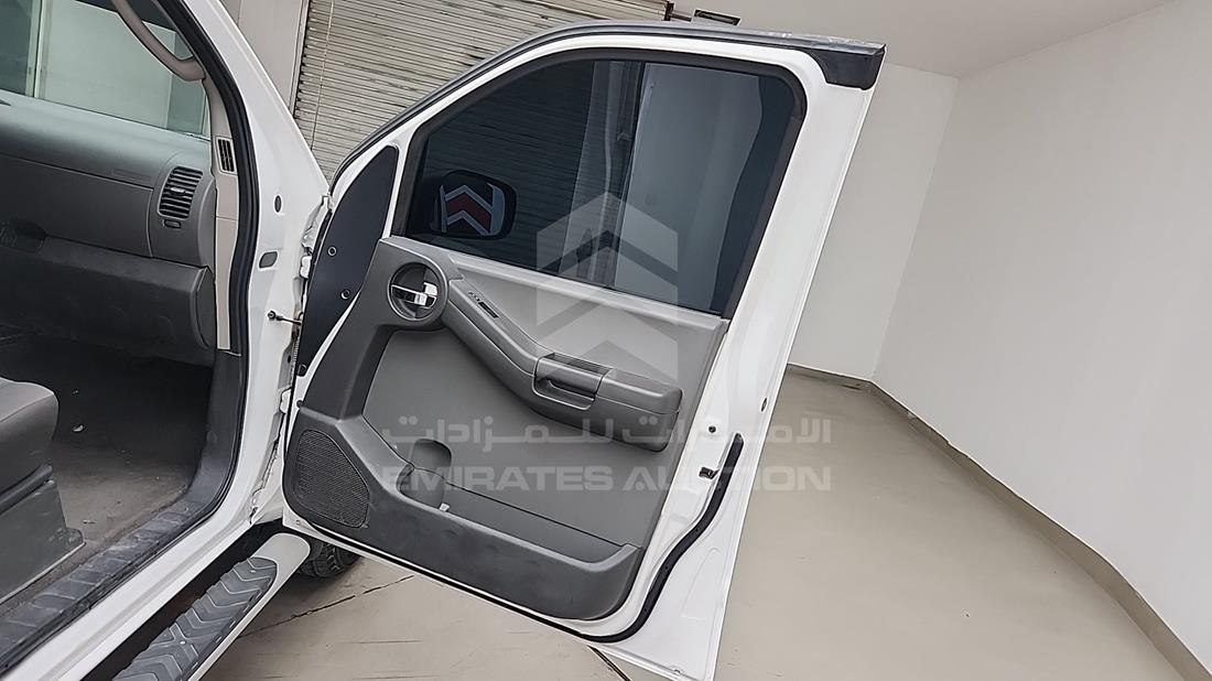 2012 Nissan Xterra — Front Right Door — Photo 27