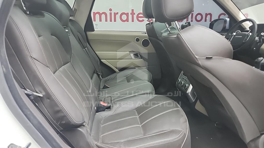 2016 Range Rover HSE — Rear Right Passenger View — Photo 21