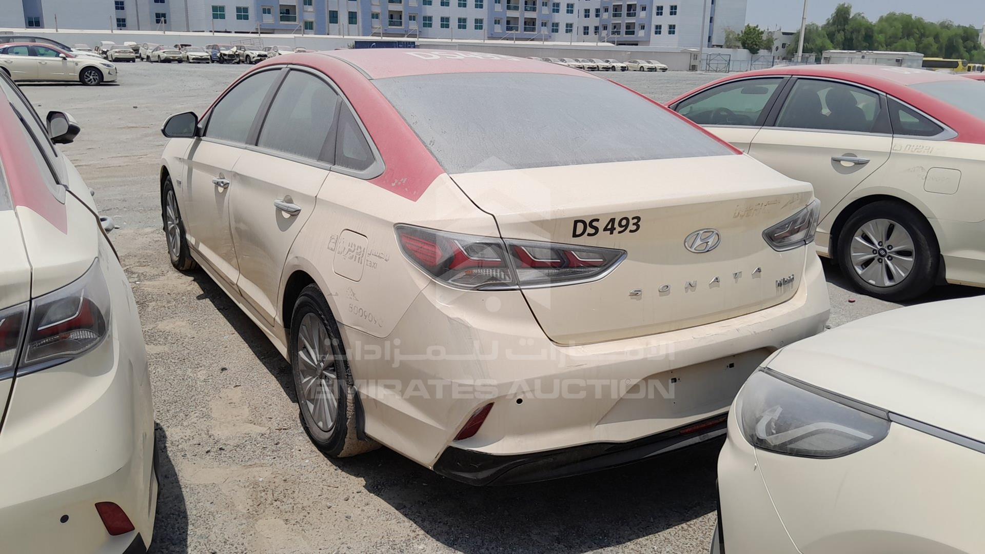 2019 HYUNDAI SONATA VIN: KMHE24133KA092956