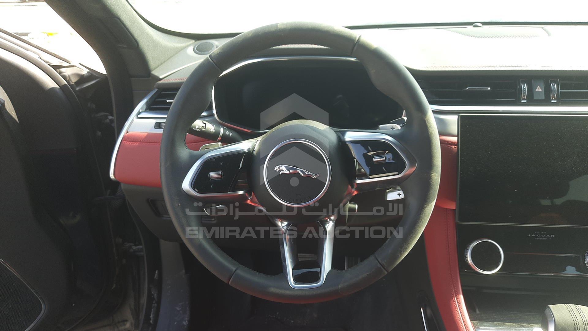 2024 JAGUAR F-PACE VIN: SADCA2BX2RA726387
