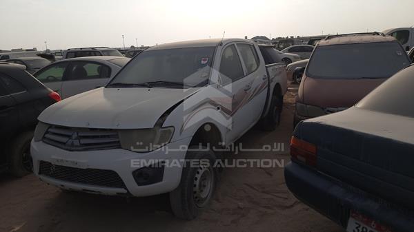 MMBJNKB50BD034879 Mitsubishi L 200
