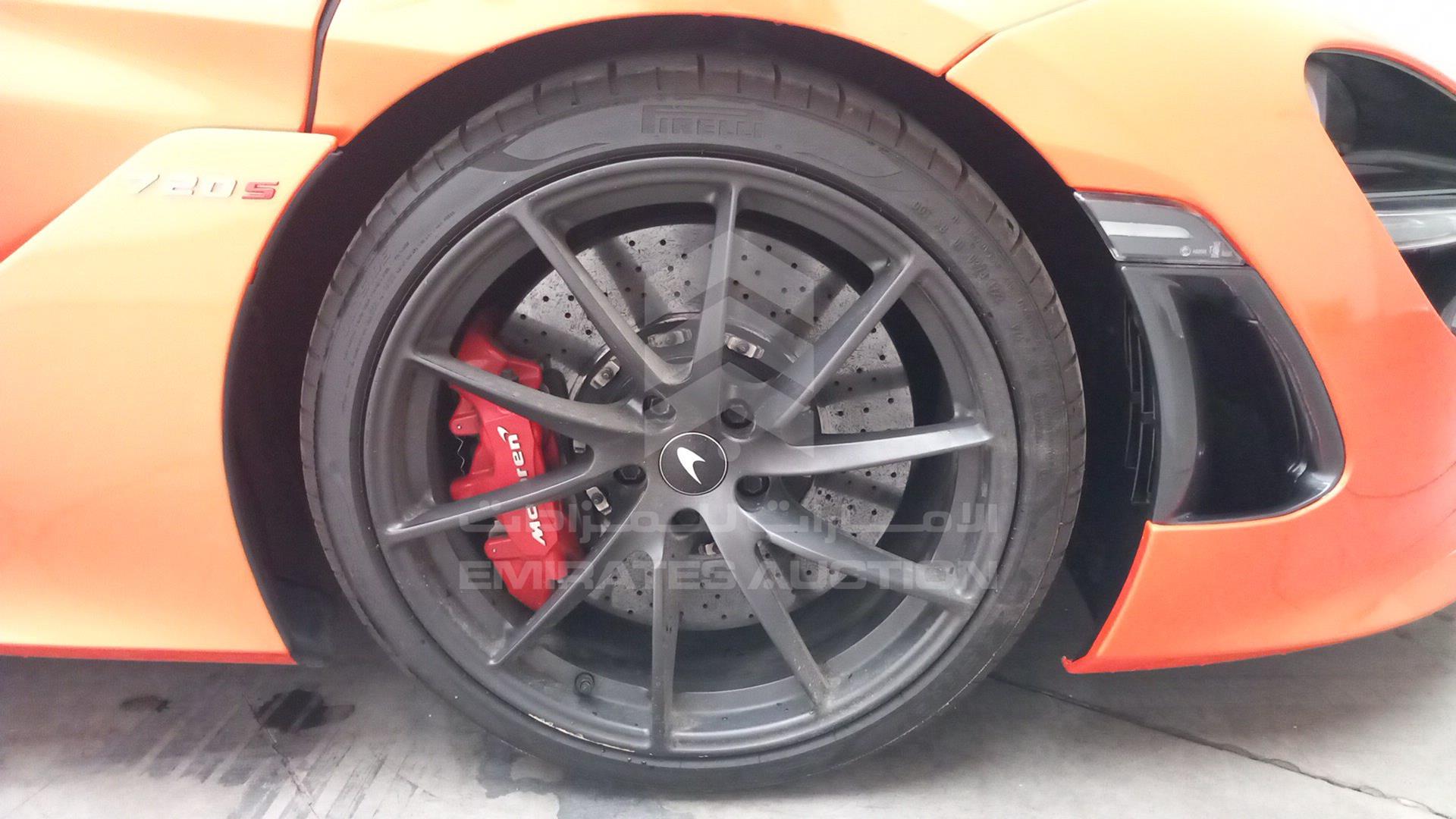 2019 MCLAREN 720S VIN: SBM14DCB9KW002513