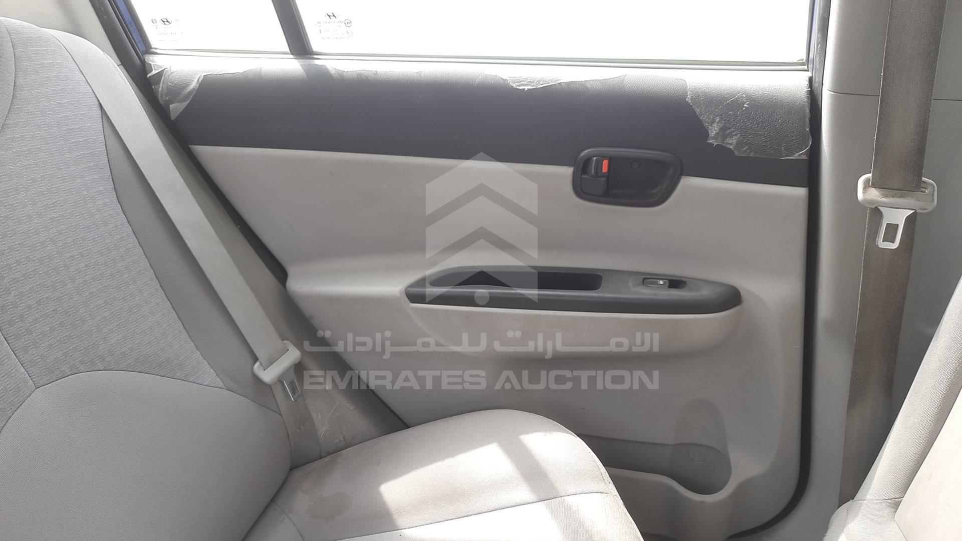 2008 HYUNDAI ACCENT VIN: KMHCM41C08U179996