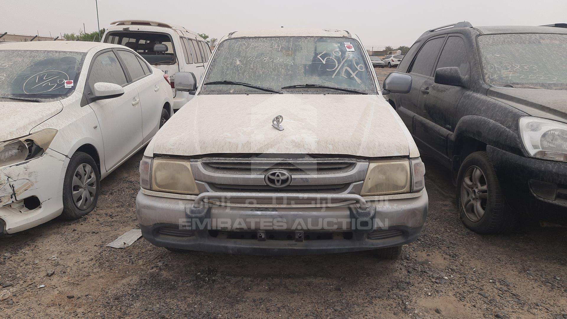 2004 TOYOTA HILUX VIN: JTFEM426740137615