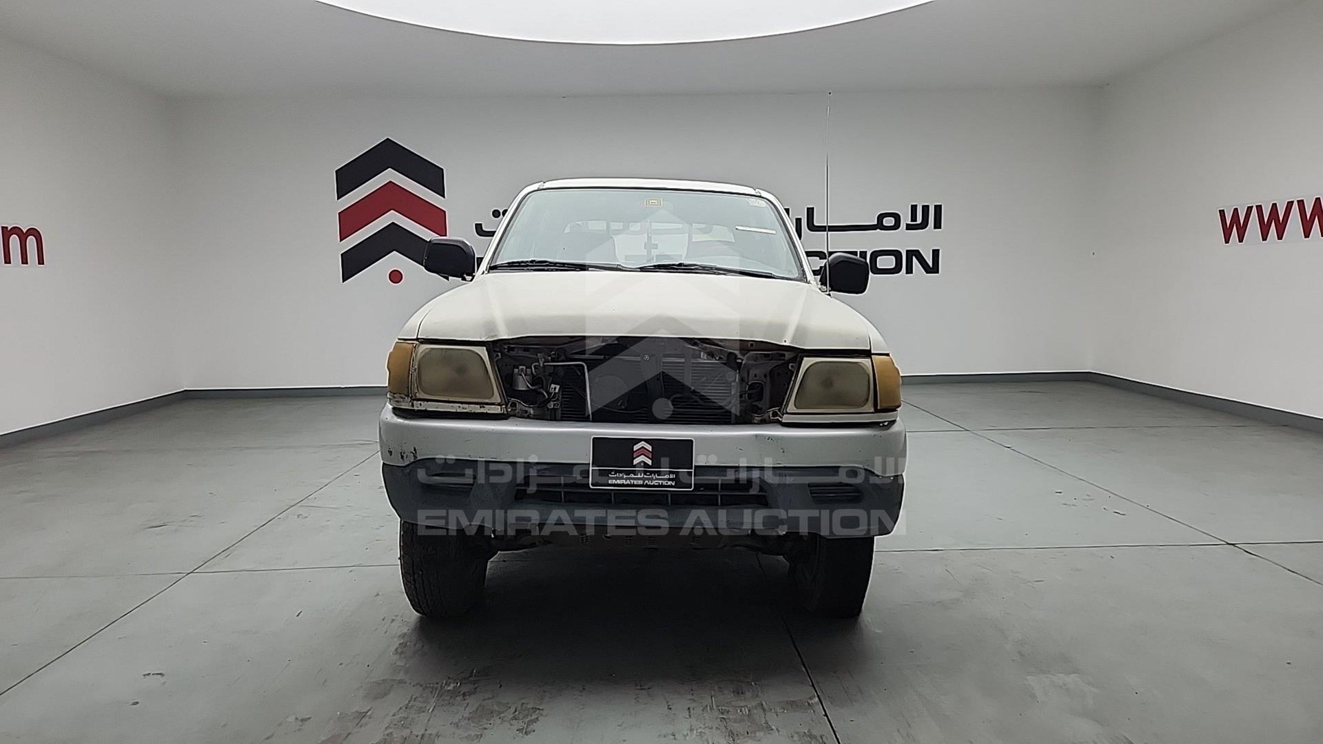 2005 TOYOTA HILUX VIN: JTFDM626150033601