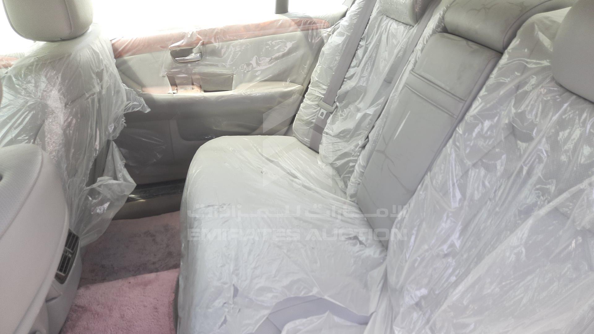 2005 LEXUS LS 430 VIN: JTHBN36F855001736