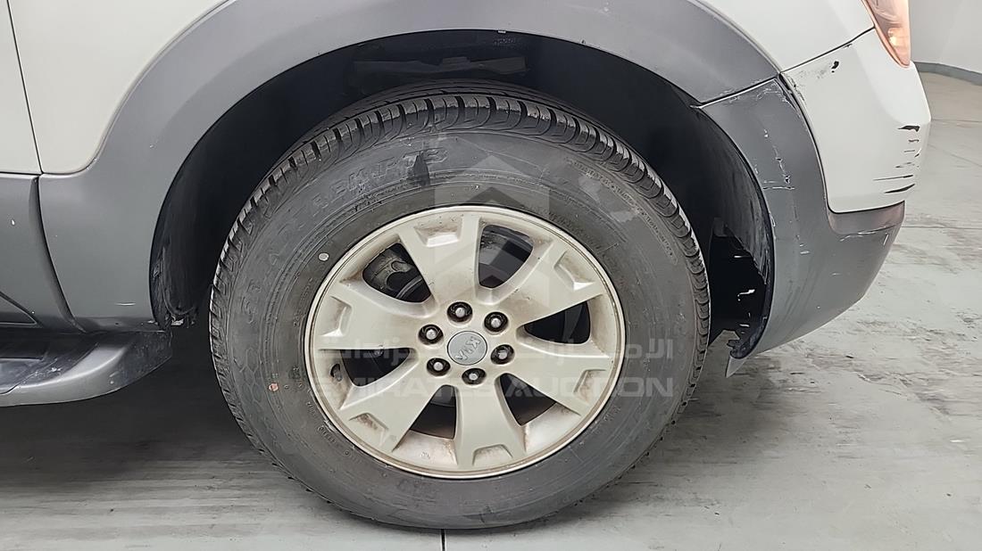 2012 Kia Mohave — Front Right Tyre — Photo 34
