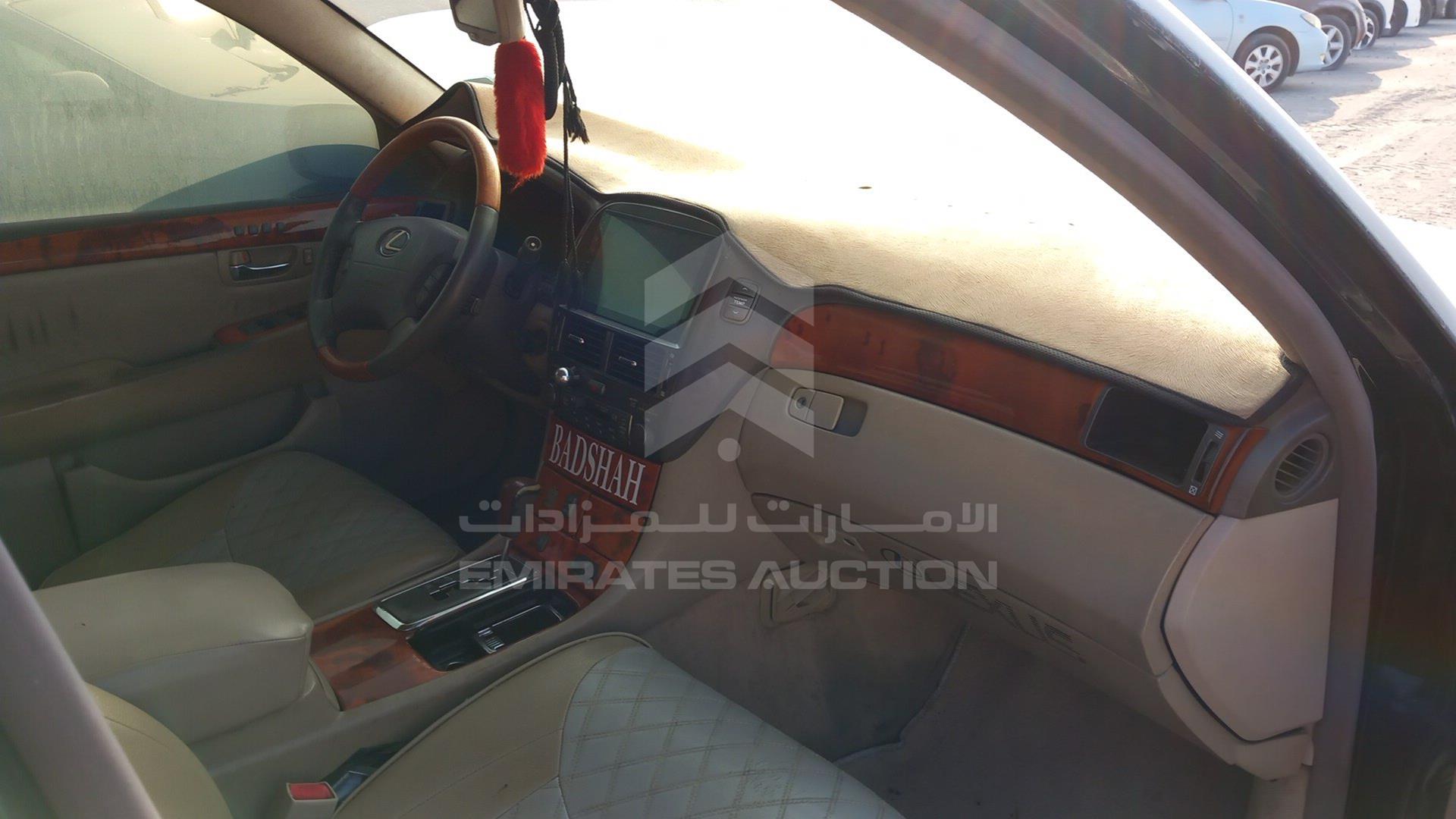 2002 LEXUS LS 430 VIN: JTHBN30F720057426