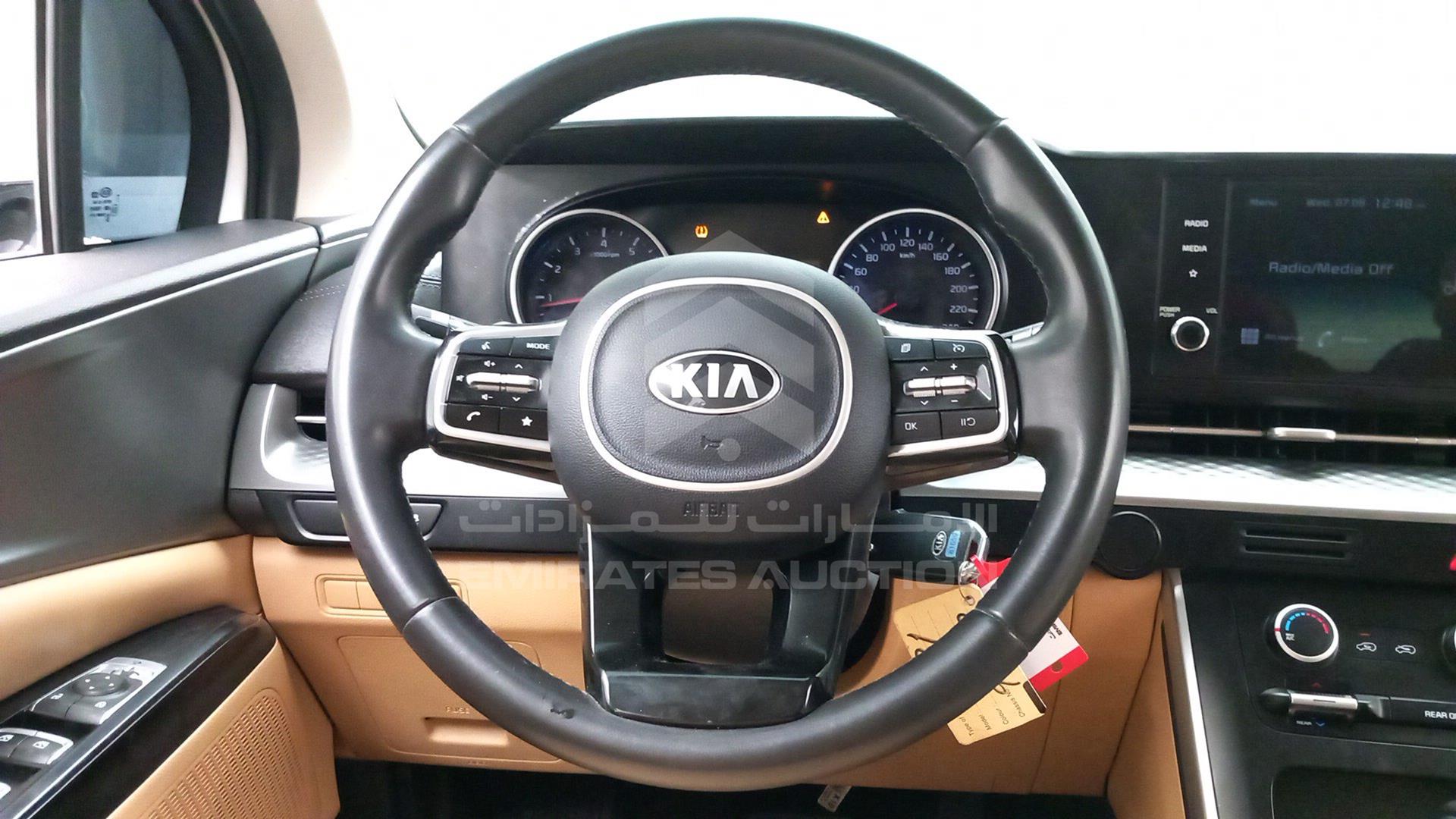 2021 KIA CARNIVAL VIN: KNANC814XM6049820