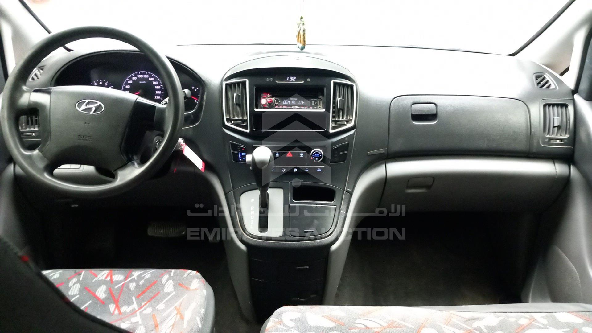 2017 HYUNDAI H1 VIN: KMJWA37R7HU866337