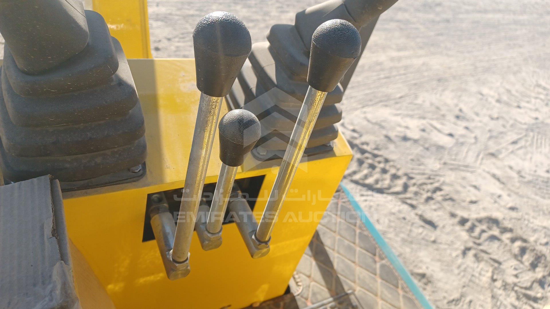 2024 EXCAVATOR --- VIN: SLP241718219