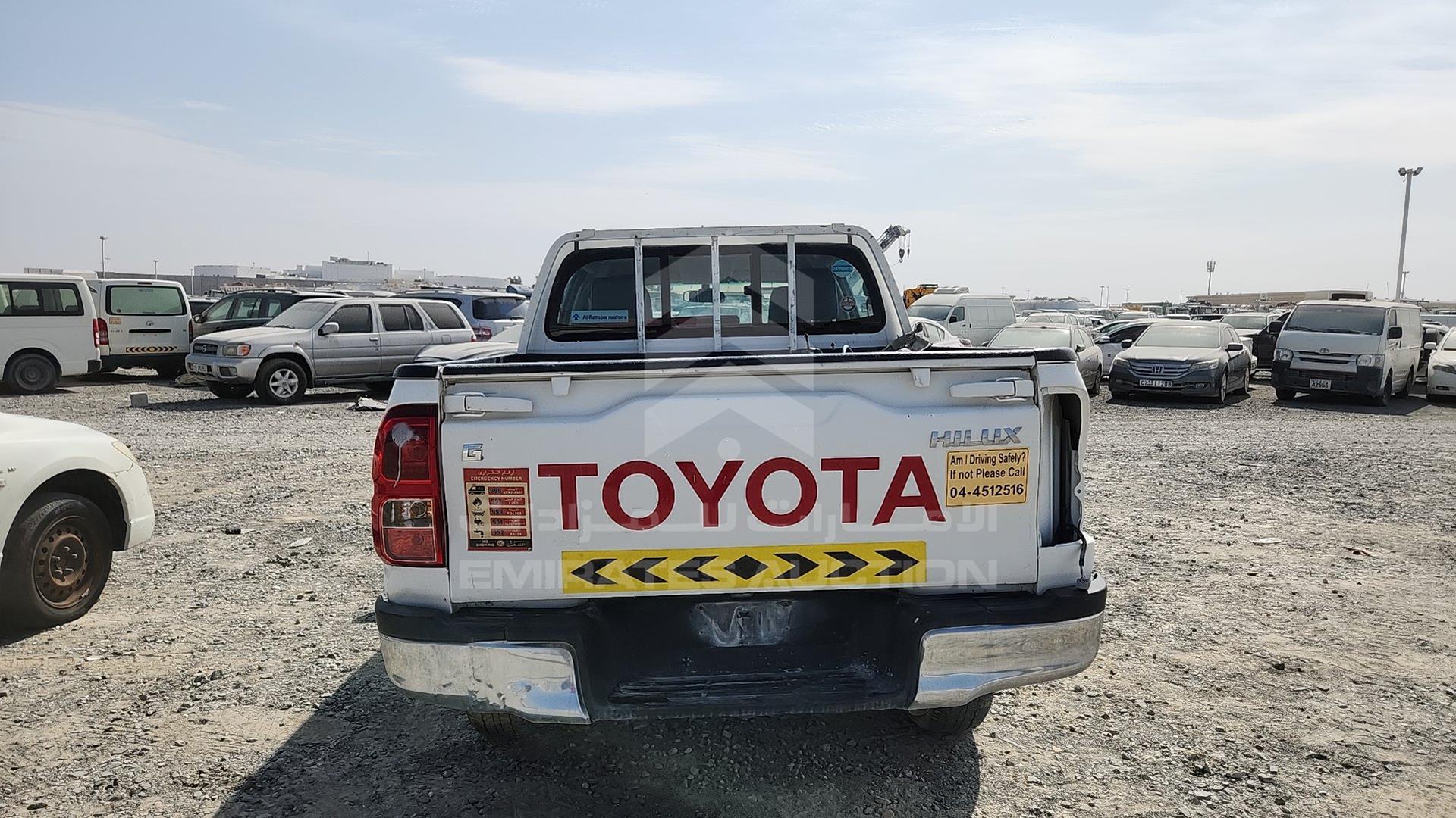 2019 TOYOTA HILUX VIN: MR0DX9CD2K2636430