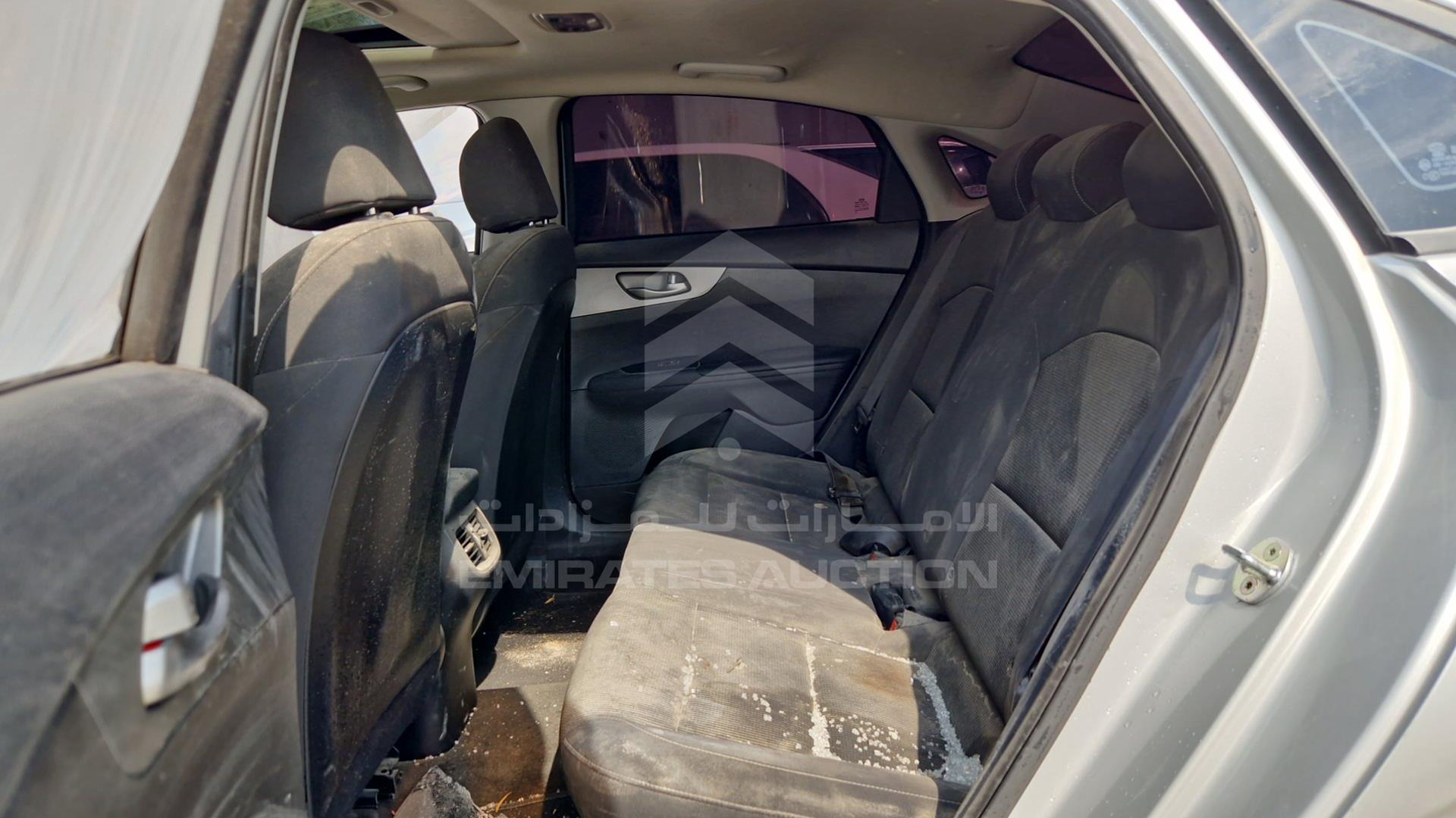 2020 KIA CERATO VIN: KNAF24167L5894176