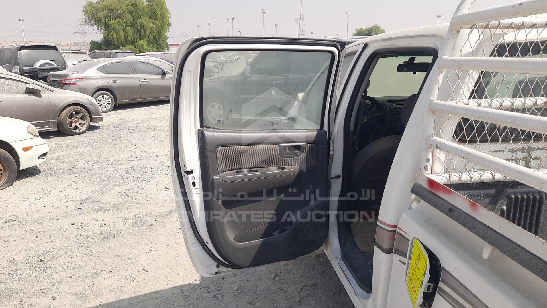 2014 TOYOTA HILUX VIN: MR0EX12G9E2352203