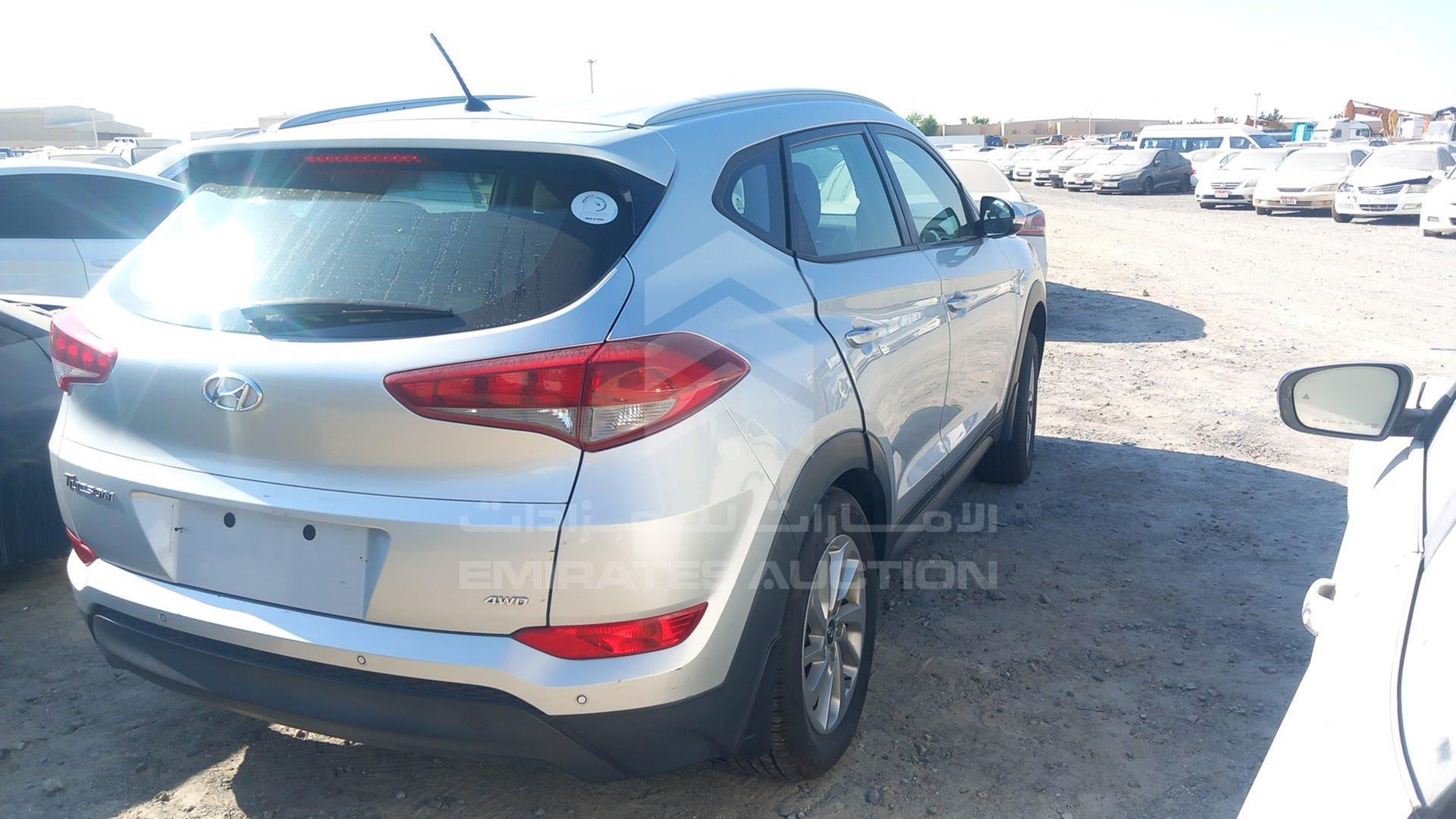 2016 HYUNDAI TUCSON VIN: TMAJ28137GJ061926