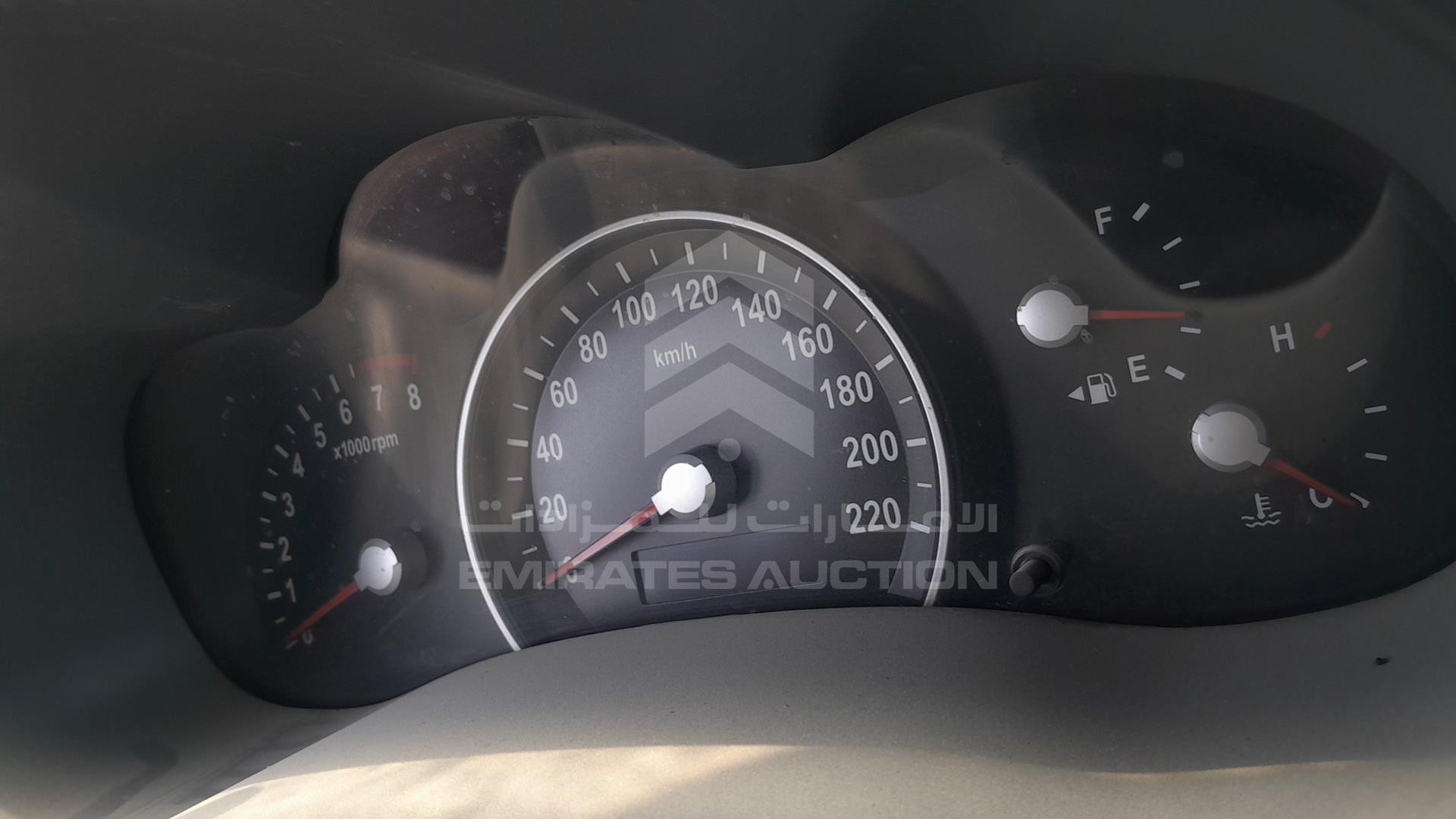 2011 KIA CARNIVAL VIN: KNAMH8172B6368472