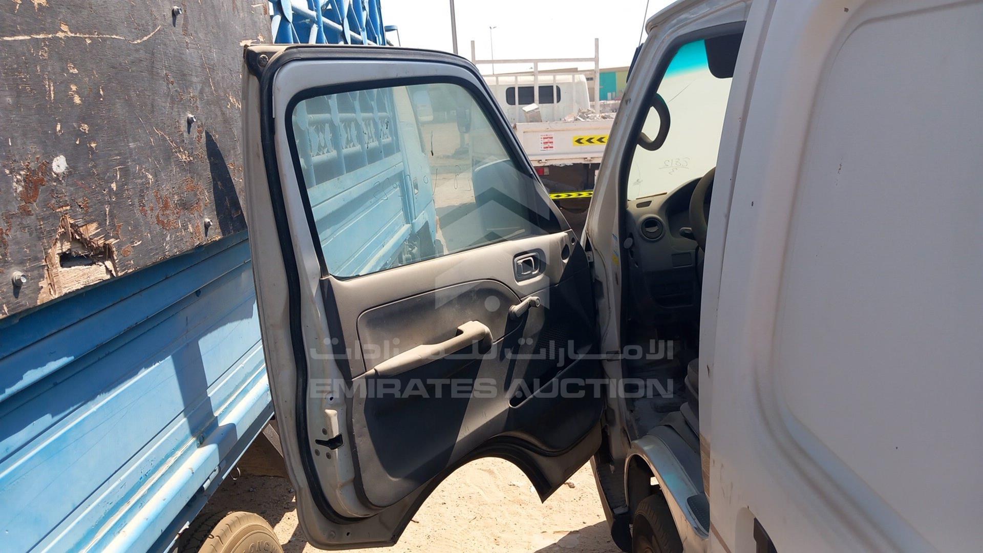 2007 NISSAN URVAN VIN: JN6FE52S17X421389