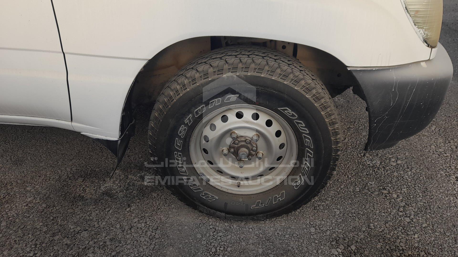 2007 TOYOTA LAND CRUISER VIN: JTGHJ01J273011004