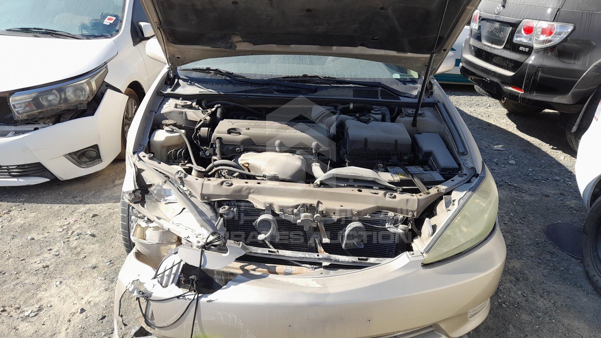 2005 TOYOTA CAMRY VIN: 4T1BE32K45U075208