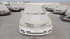2012 Nissan Tiida — Full Front View — Photo 1 — Thumbnail