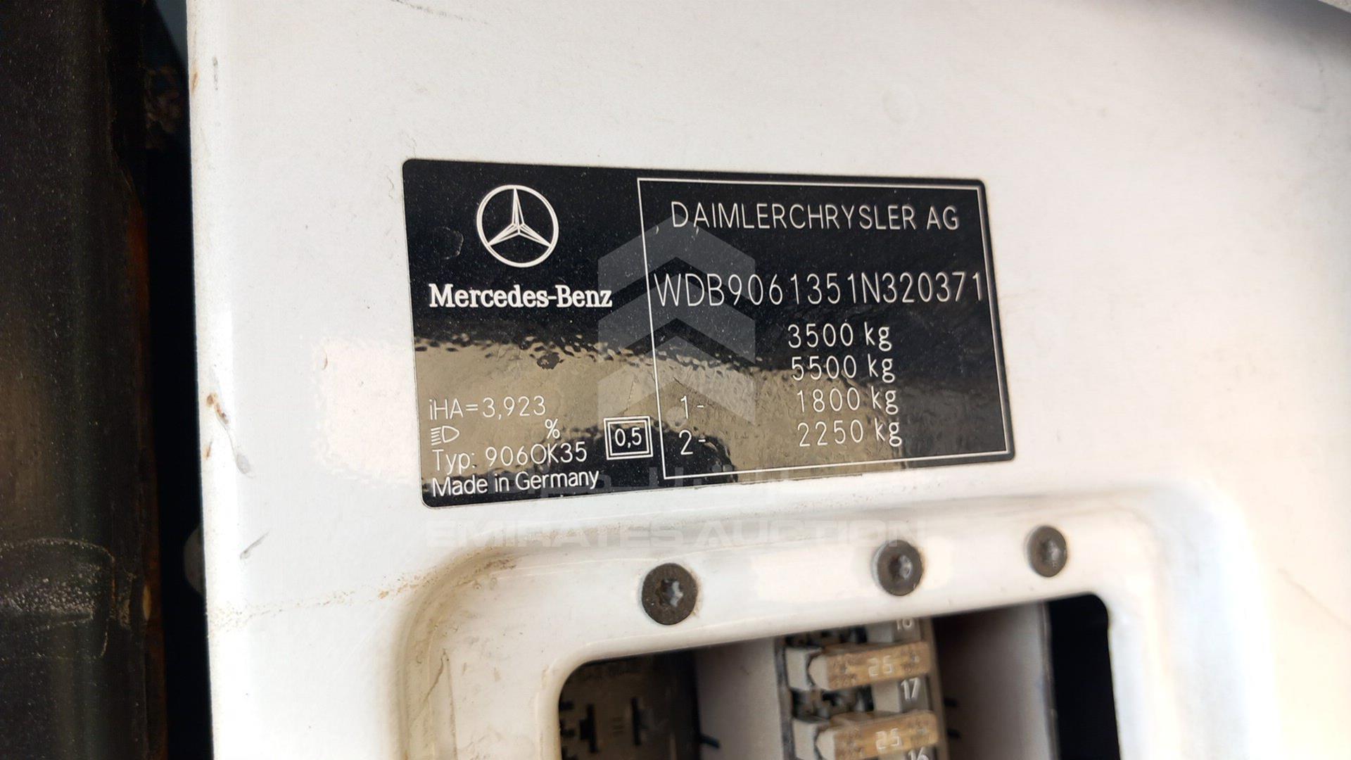 2007 MERCEDES SPRINTER VIN: WDB9061351N320371