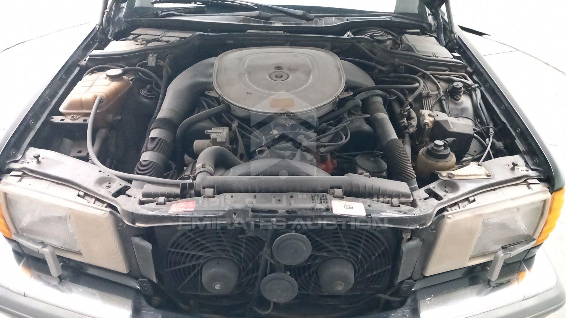 1990 MERCEDES SEL 560 VIN: WDBCA39E2LA503245