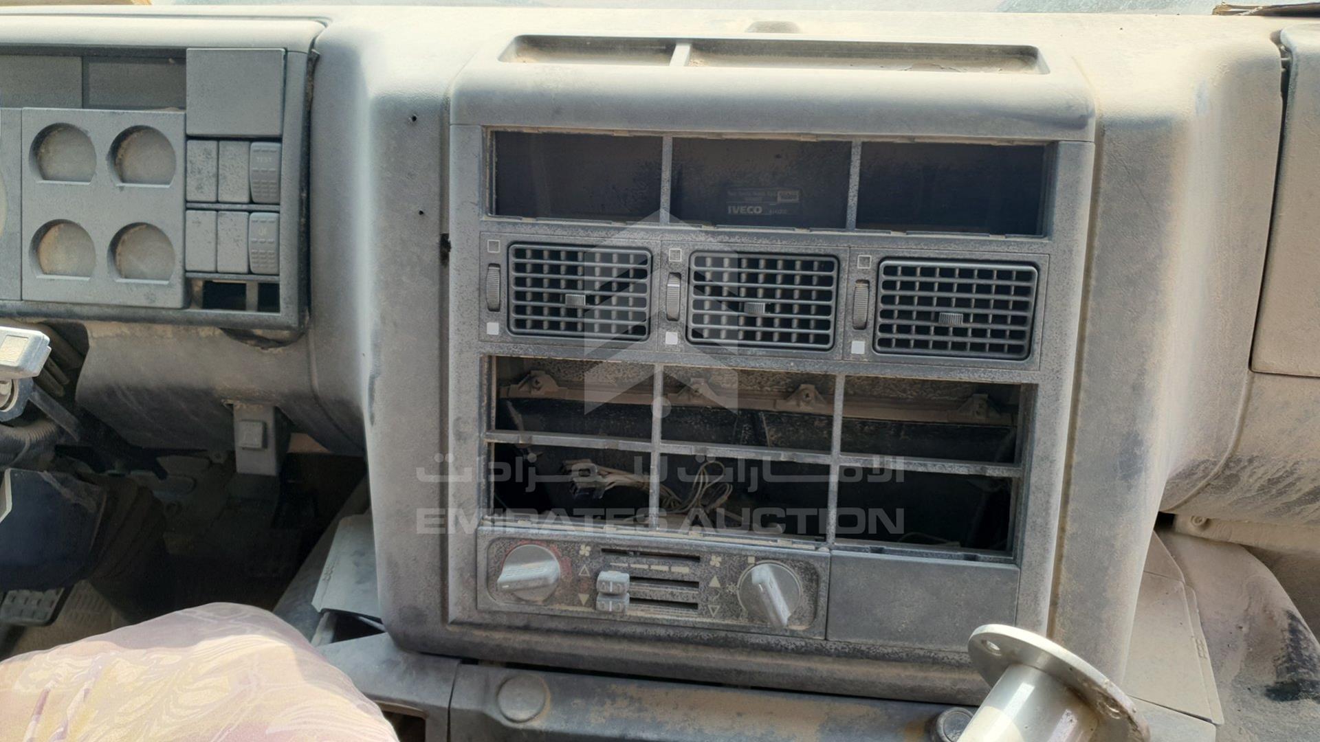 2002 IVECO --- VIN: WJMS3TSS00C101107