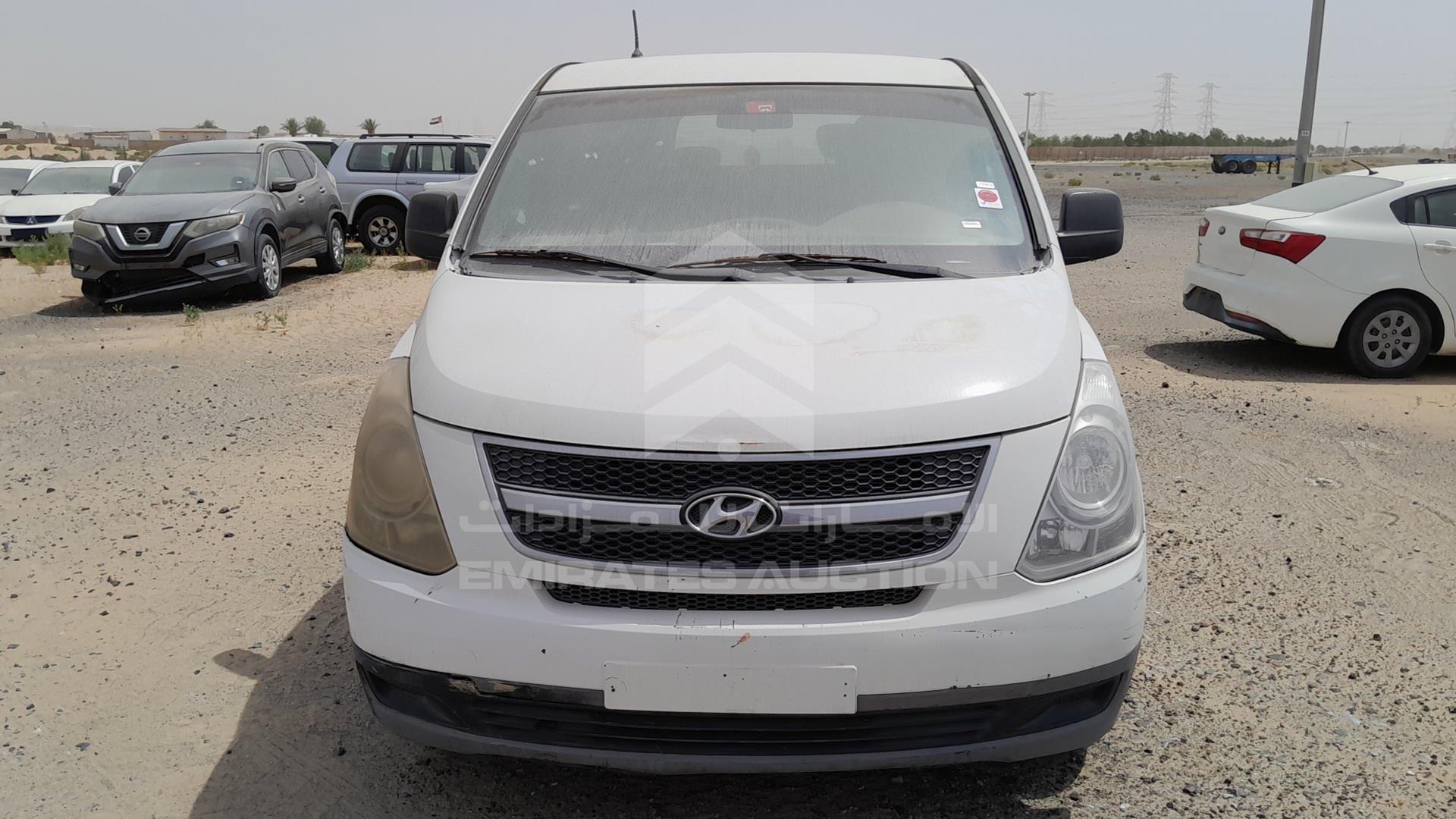 2016 HYUNDAI H1 VIN: KMHWG81R7GU755954