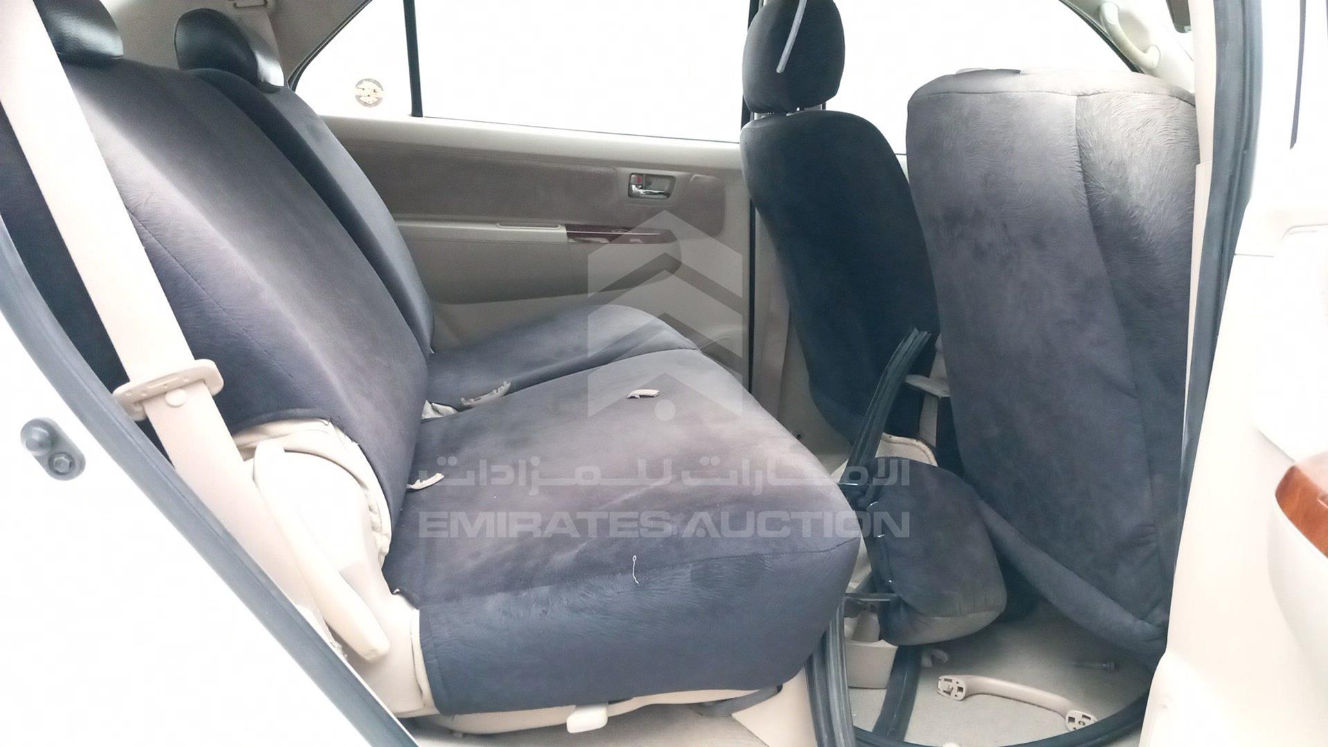 2007 TOYOTA FORTUNER VIN: MHFYU59G477001095
