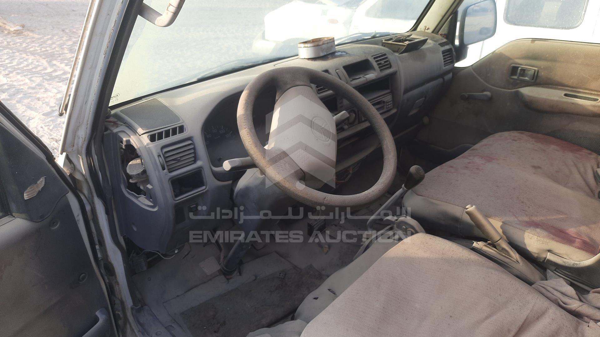 2008 MAZDA E2000 VIN: JM3SK31E680126154