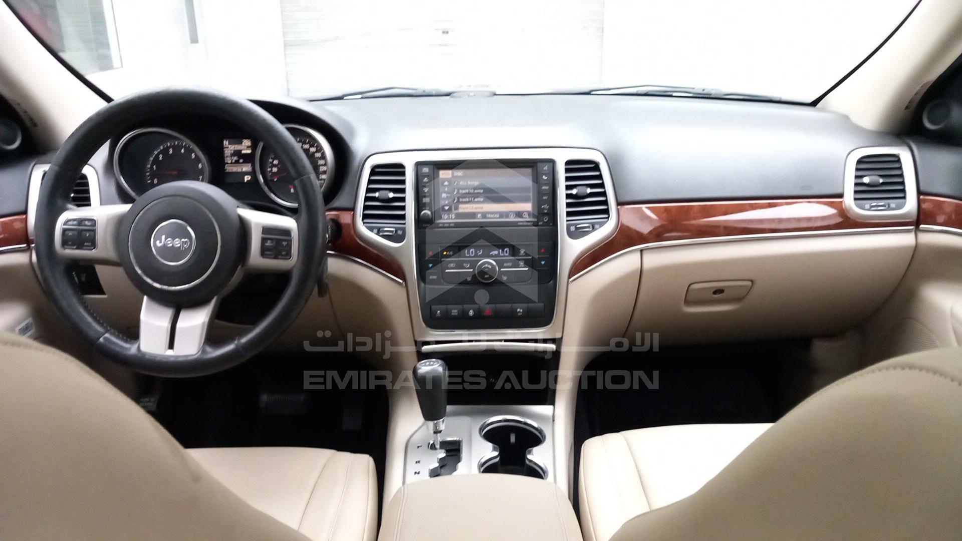 2013 JEEP GRAND CHEROKEE VIN: 1C4RJFBT6DC586576