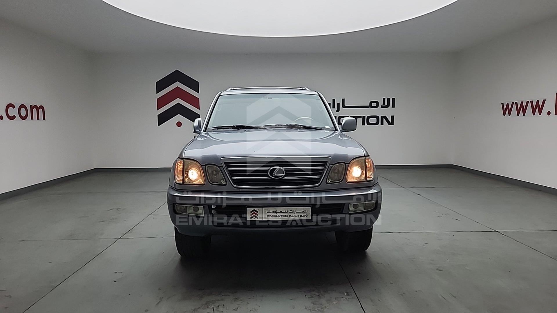 2005 LEXUS LX 470 VIN: JTJHT00W953550346