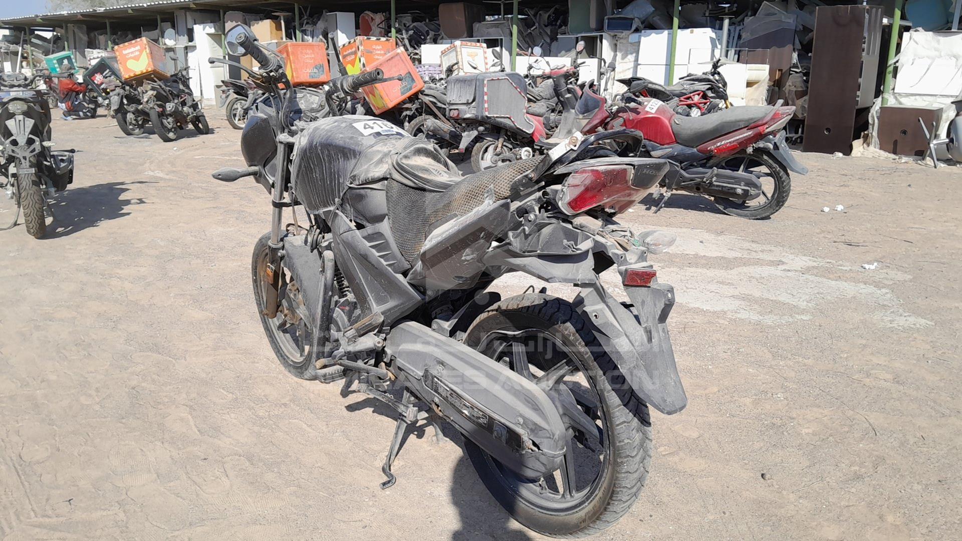 2019 HONDA UNICORN VIN: ME4KC20C2KA000217