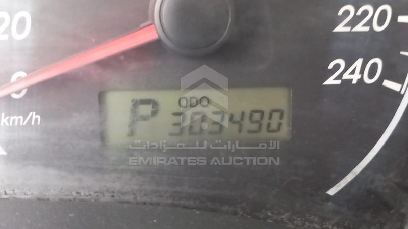 RKLBC42E7B4582063 Auction: EmiratesAuction Lot: 404958 RKLBC42E7B4582063 Toyota Corolla 2011 SILVER Photo 2