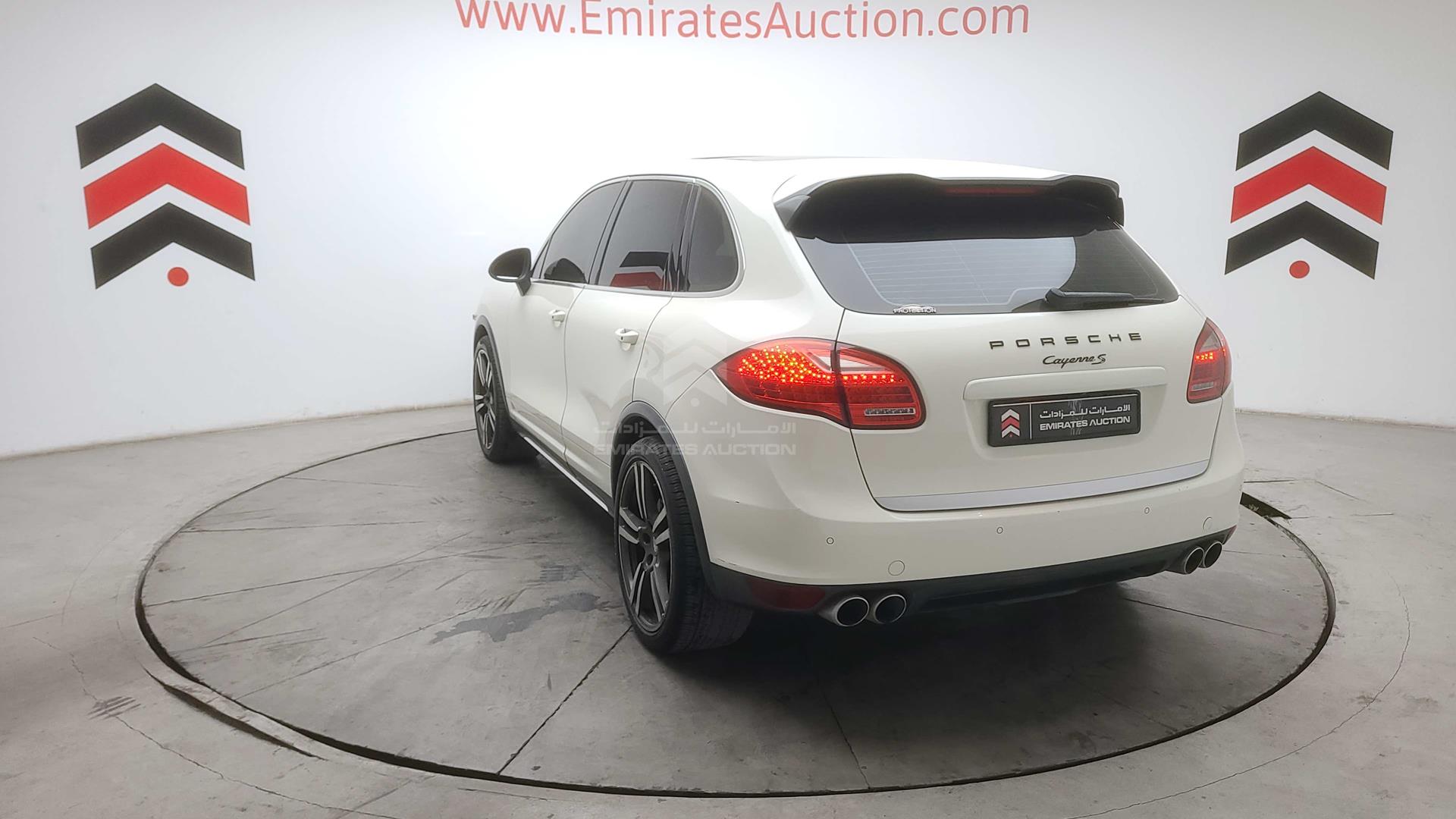 2011 PORSCHE CAYENNE VIN: WP1ZZZ92ZBLA50727
