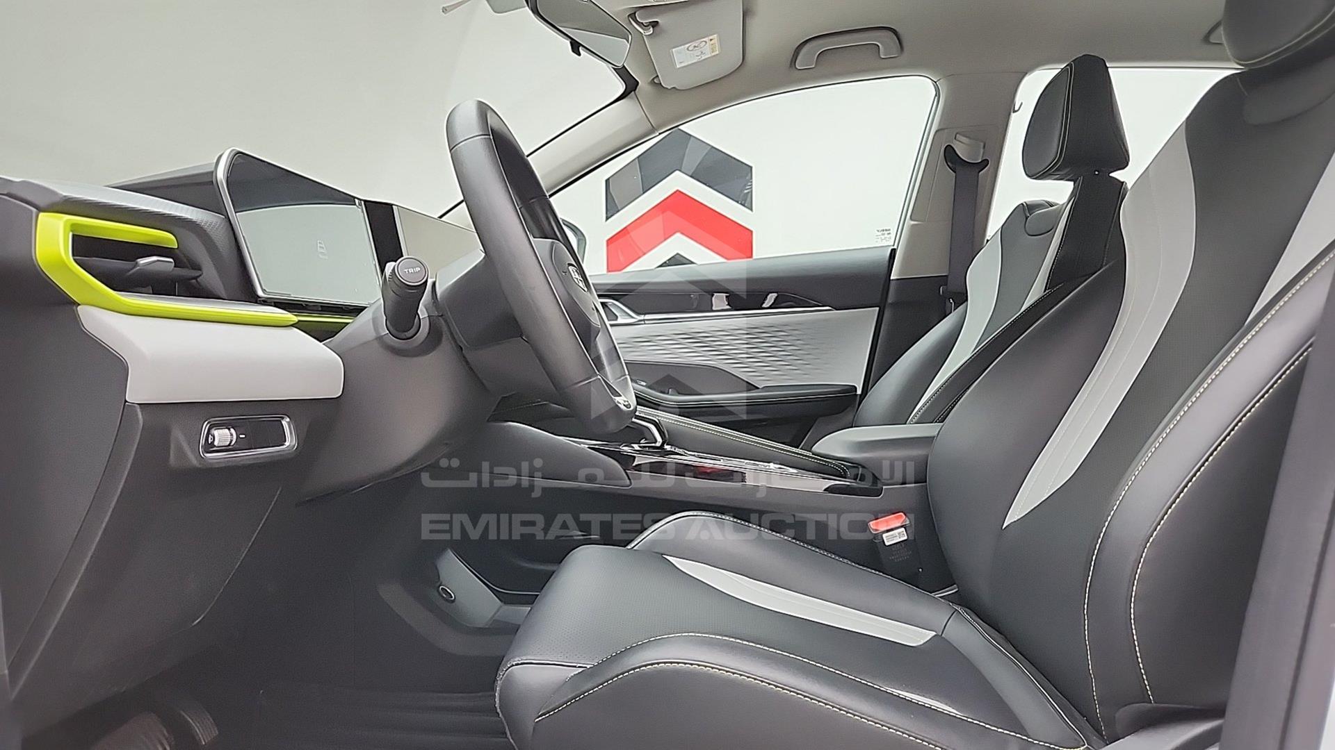 2024 GEELY COOLRAY VIN: LB3762KZ2RX505424