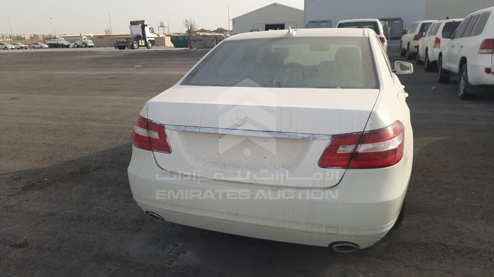 2011 MERCEDES E 300 VIN: WDDHF5EB1BA355514
